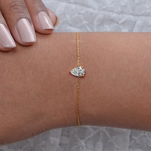 Pear-Shaped Solitaire Diamond Bracelet