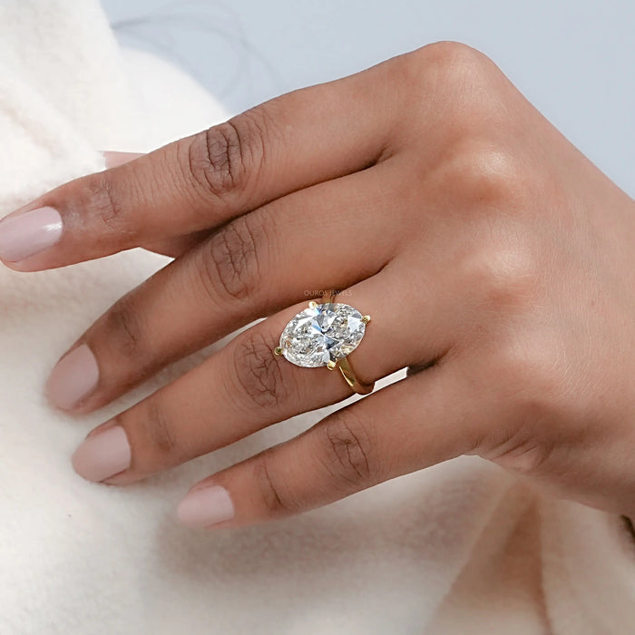 Oval Cut Diamond Solitaire Ring - Hailey Bieber Edition