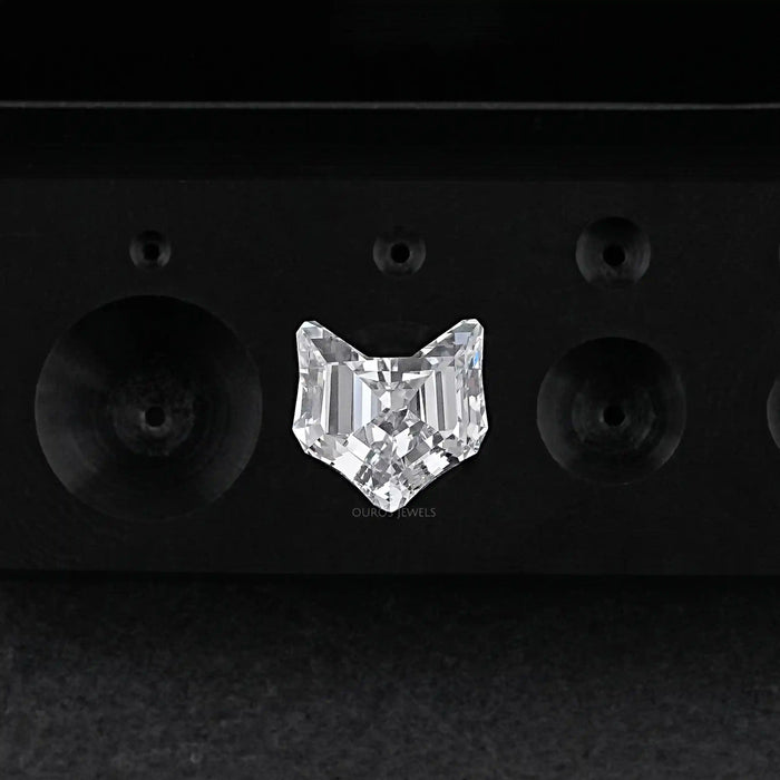 Antique Cat Face Shaped Loose Diamond