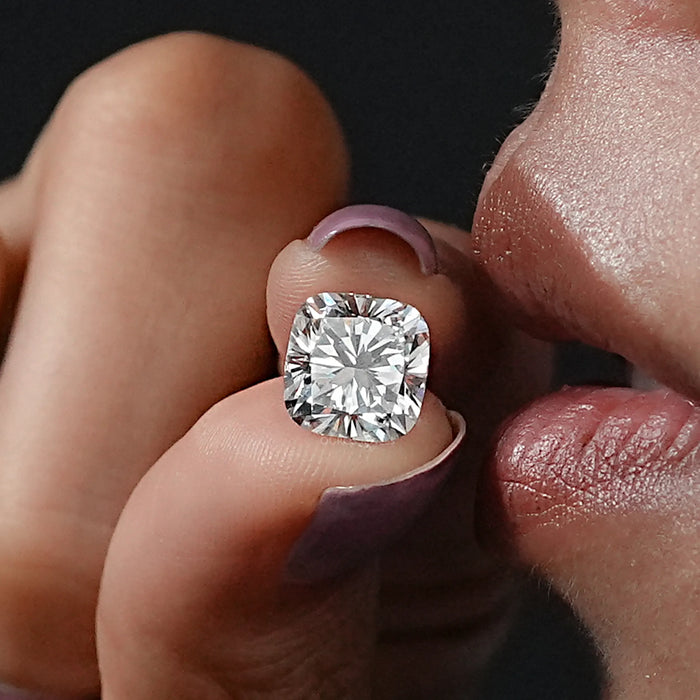 Brilliant Cushion Cut Loose Diamond