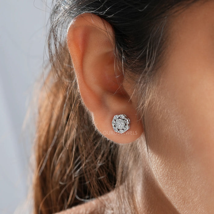 round cluster diamond stud earrings 