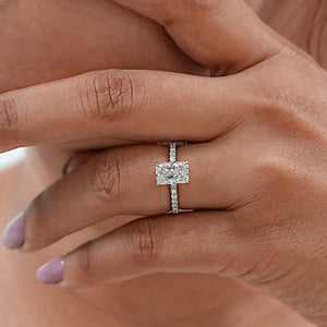 Radiant Cut solitare Accent Diamond Engagement Rings