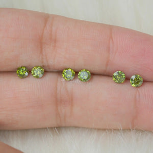 [On Hand View Of Green Round Cut Diamond]-[Ouros Jewels]