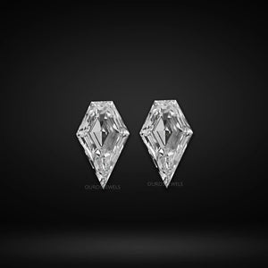 Kite Cut Matching Pair of Diamond 