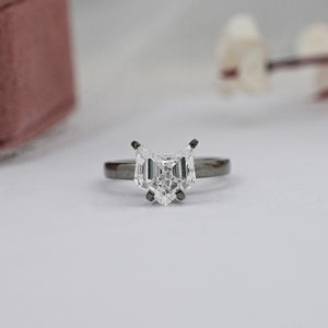 Antique Cat Face Cut Diamond Solitaire Ring