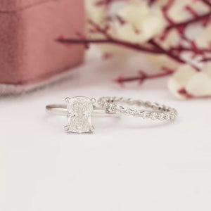 cushion cut diamond wedding ring set