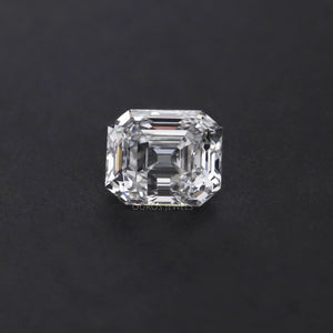 2.08 carat emerald cut lab grown diamond in vs clarity in EF color