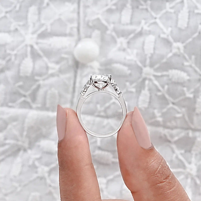 Oval Cut Lab Grown Diamond Cluster Ring