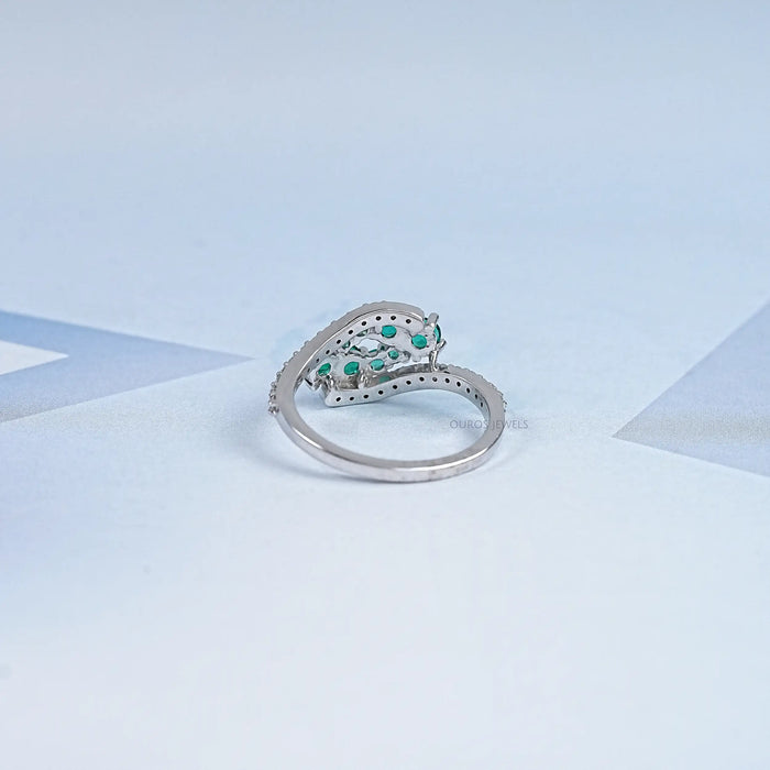 Emerald Gemstone Cluster and Lab Diamond Bypass Ring