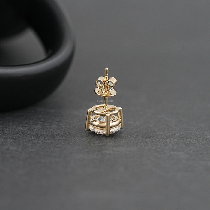 Round Solitare Diamond Men's Earring