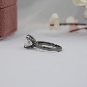 Antique Cat Face Cut Diamond Solitaire Ring