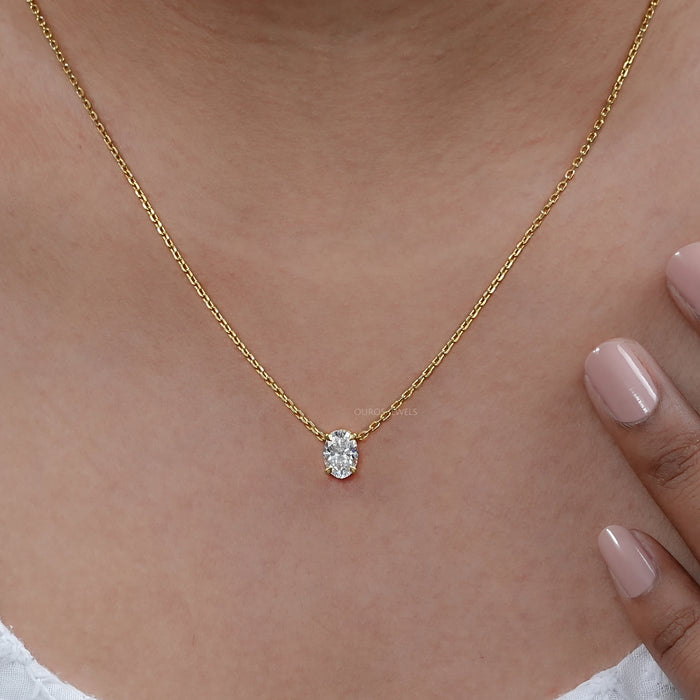 East-West Setting Oval Diamond Necklace