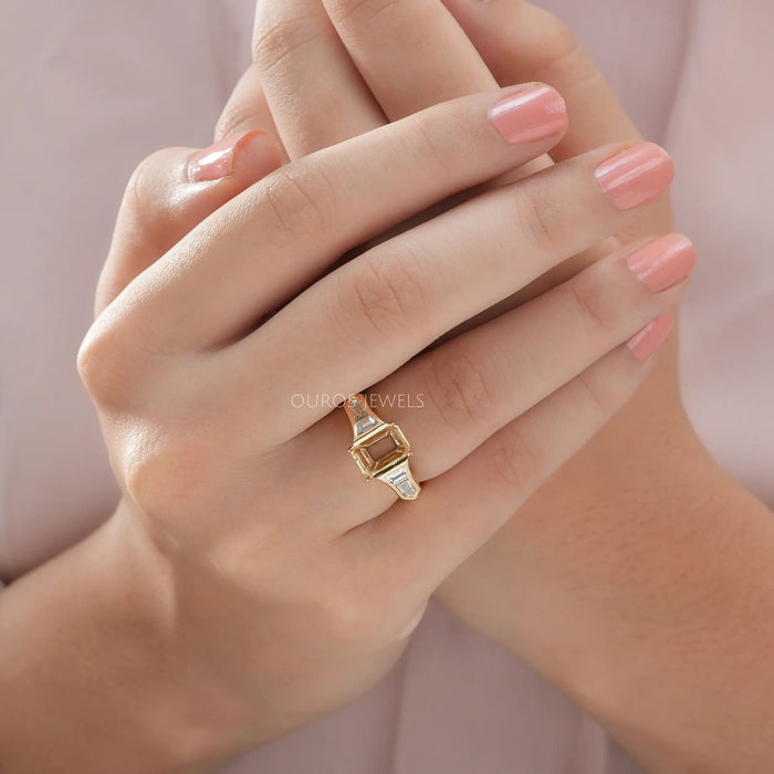 [A Women wearing Bullet and Trapezoid Cut Semi Mount Ring]-[Ouros Jewels]