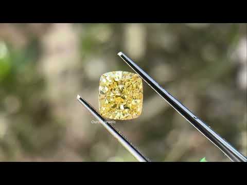 yellow cushion cut lab grown diamond 