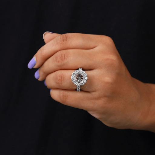 halo with solitaire accent diamodn semi mount ring 